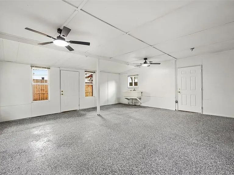 106 Lamplighter Dr — Photo 25