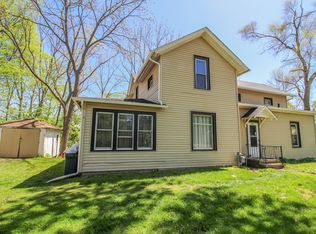 124 S Constantine St, Three Rivers, MI 49093