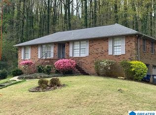 2306 Mountain Oaks Cir, Birmingham, AL 35226