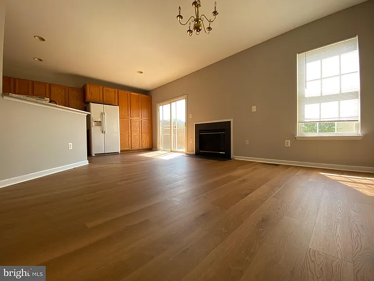 1124 Hampton St — Photo 11