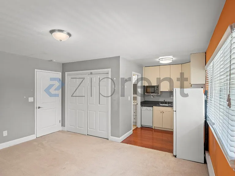 878 Quintinia Dr — Photo 10