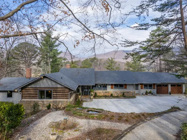 3063 Lynn Rd, Tryon, NC 28782