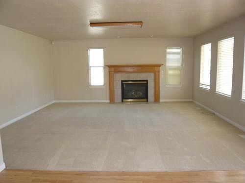 3rd image of 3374 E Canyon Creek Dr