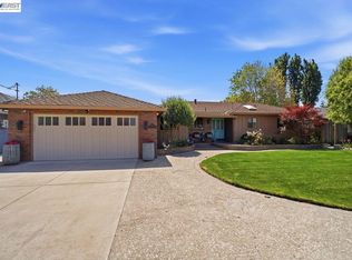 4858 Sterling Dr, Fremont, CA 94536