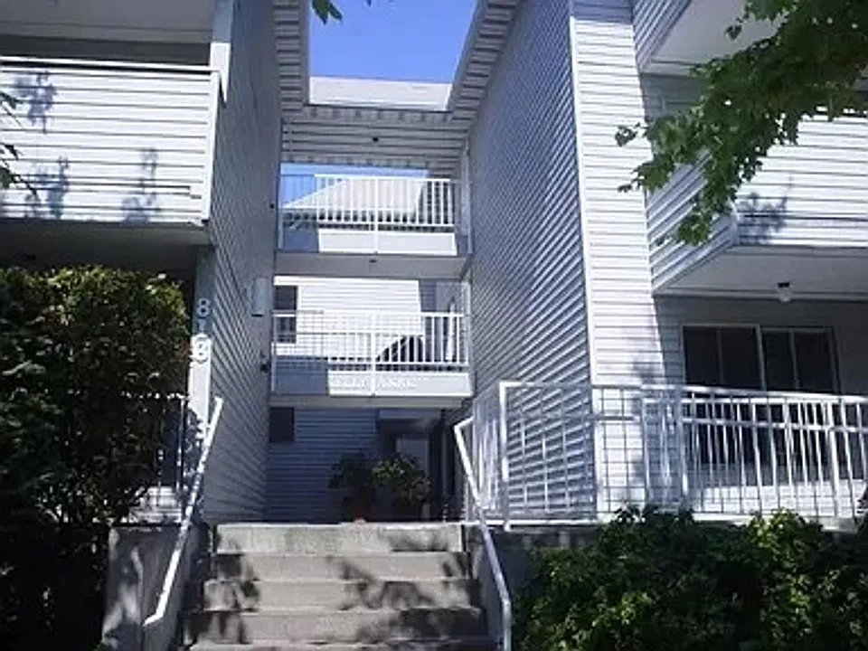 Kelly Anne Apartments