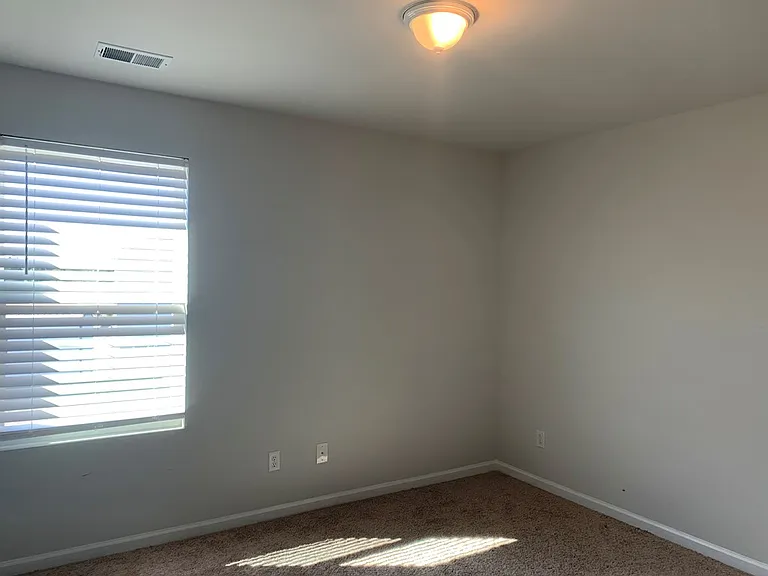 481 Tondee Way — Photo 28