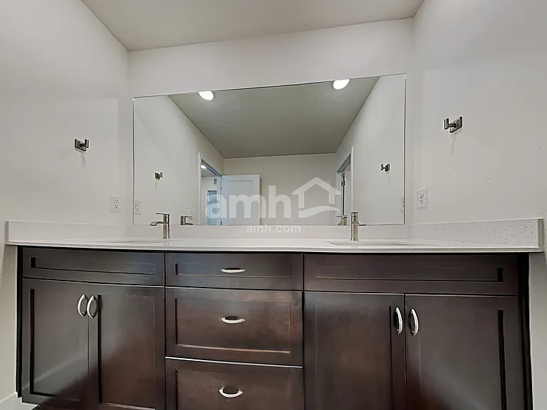 9463 W Dove Creek St — Photo 16