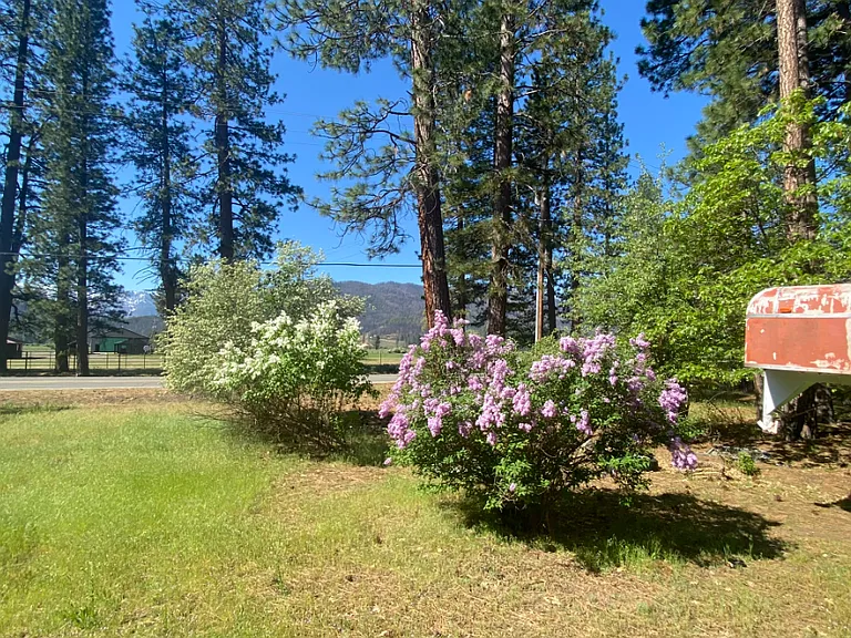 2675 N Valley Rd — Photo 9