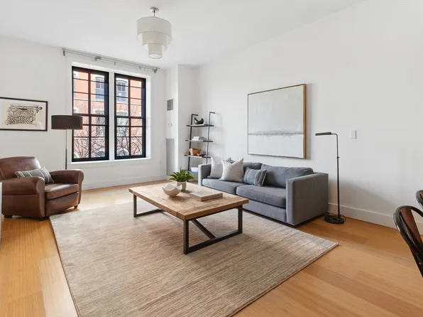 21 Father Francis Gilday St APT 207, Boston, MA 02118