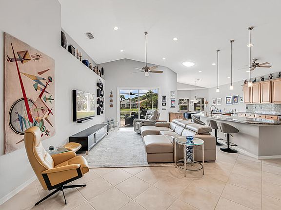 5th image of 8417 Grand Messina Circle