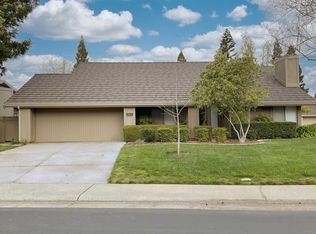 2028 Ophir Ct, Gold River, CA 95670