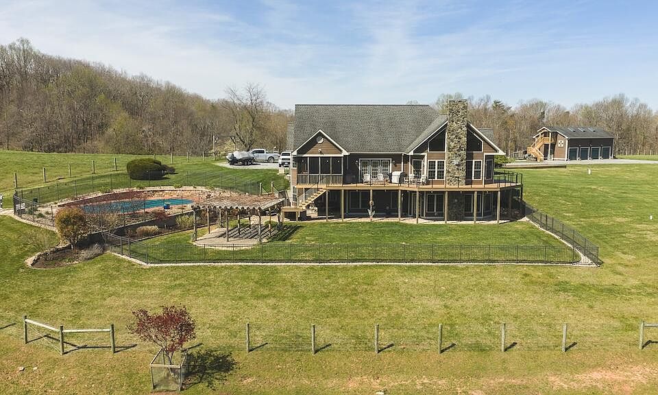 1st image of 4589 Franklin Pike SE