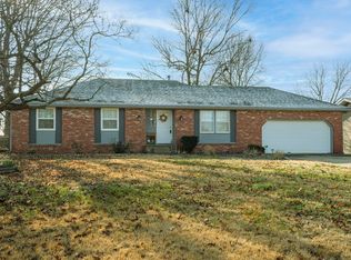 904 E Smith St, Springfield, MO 65803