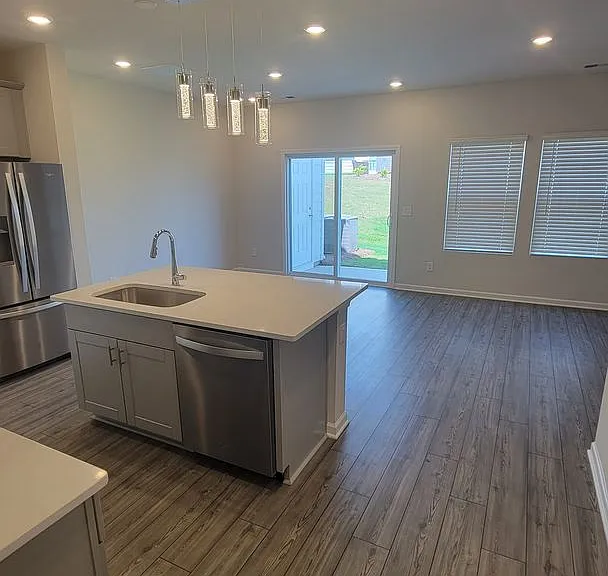 5220 Brailey Cir — Photo 3