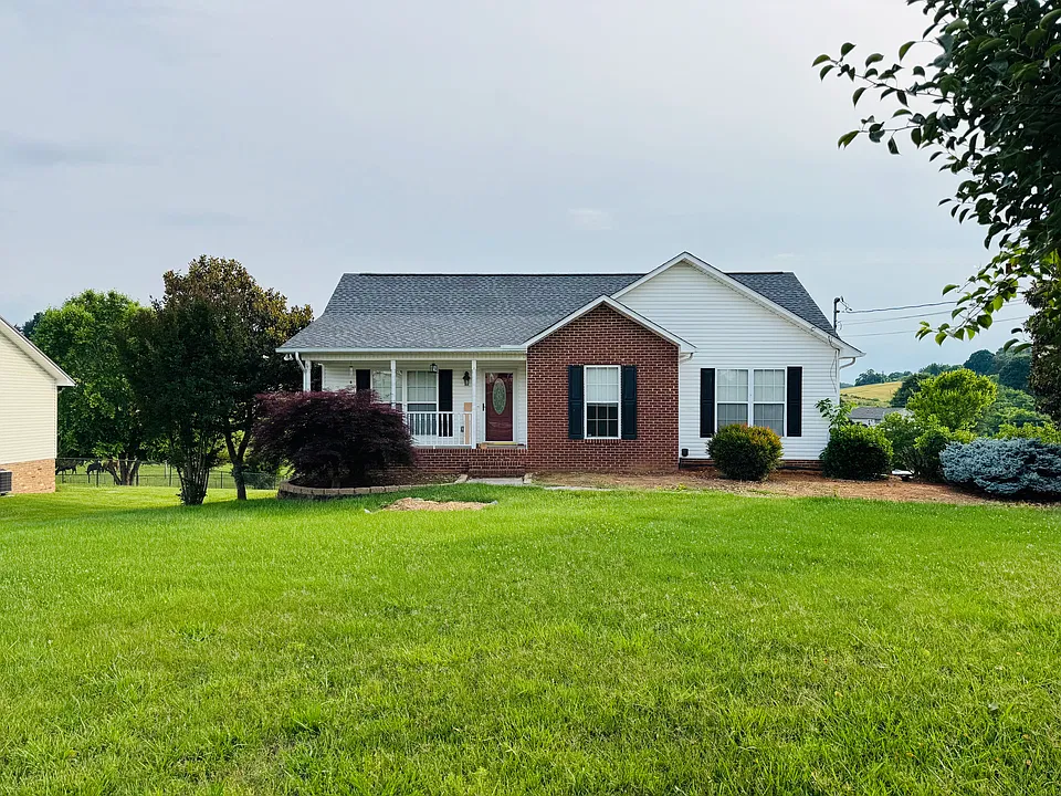 6832 Greenbrook Dr