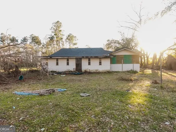 65 Fleming Dr NE, Baxley, GA 31513