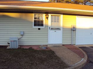 73 Cambridge Cir #B, Manchester Township, NJ 08759