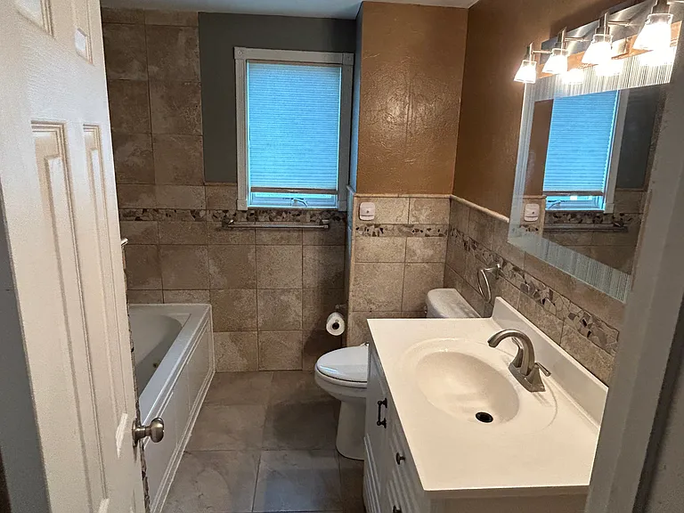 59 Laverack Ave #1 — Photo 13