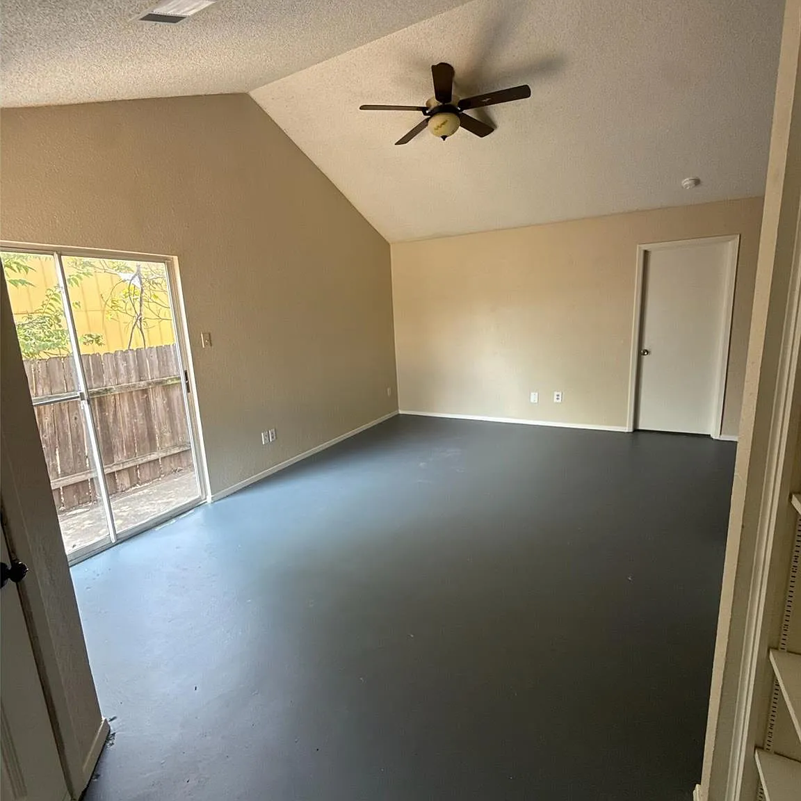 2 bed, 2.0 bath, 888 sqft, $1,295 — Photo 3