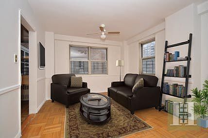 3rd image of 3530 Henry Hudson Pkwy APT 3L