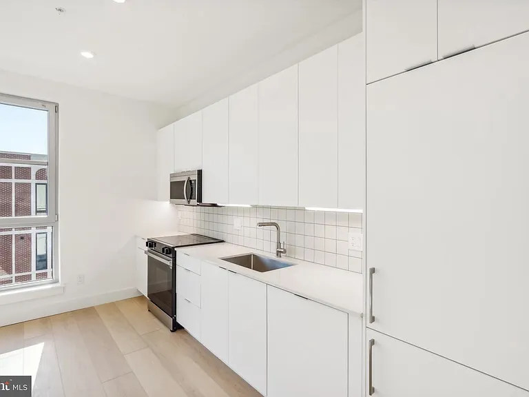 2406 Frankford Ave #21 — Photo 16