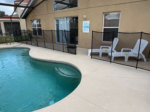 5th image of 1214 Solana Cir