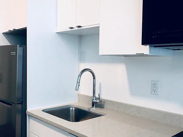 116 Hastings St W #309 — Photo 1