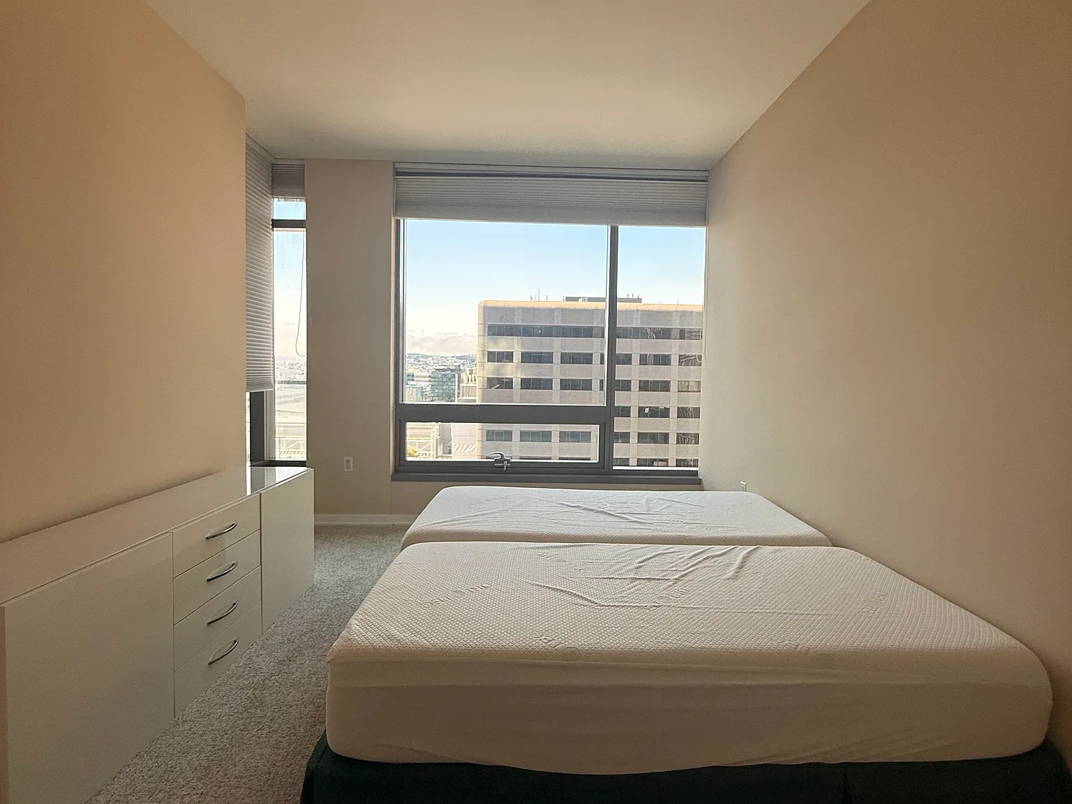 2 bed, 1313 sqft, $7,650 — Photo 4