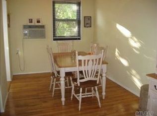 24620 57th Dr, Douglaston, NY 11362
