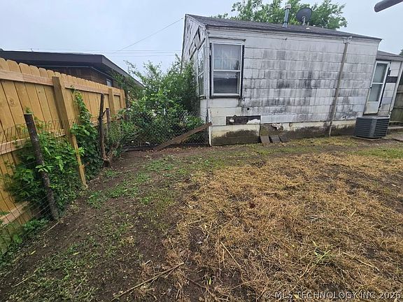 4th image of 4604 Tuxedo Blvd