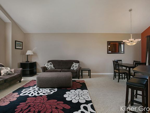 5th image of 1641 Sunny Glen Dr SE