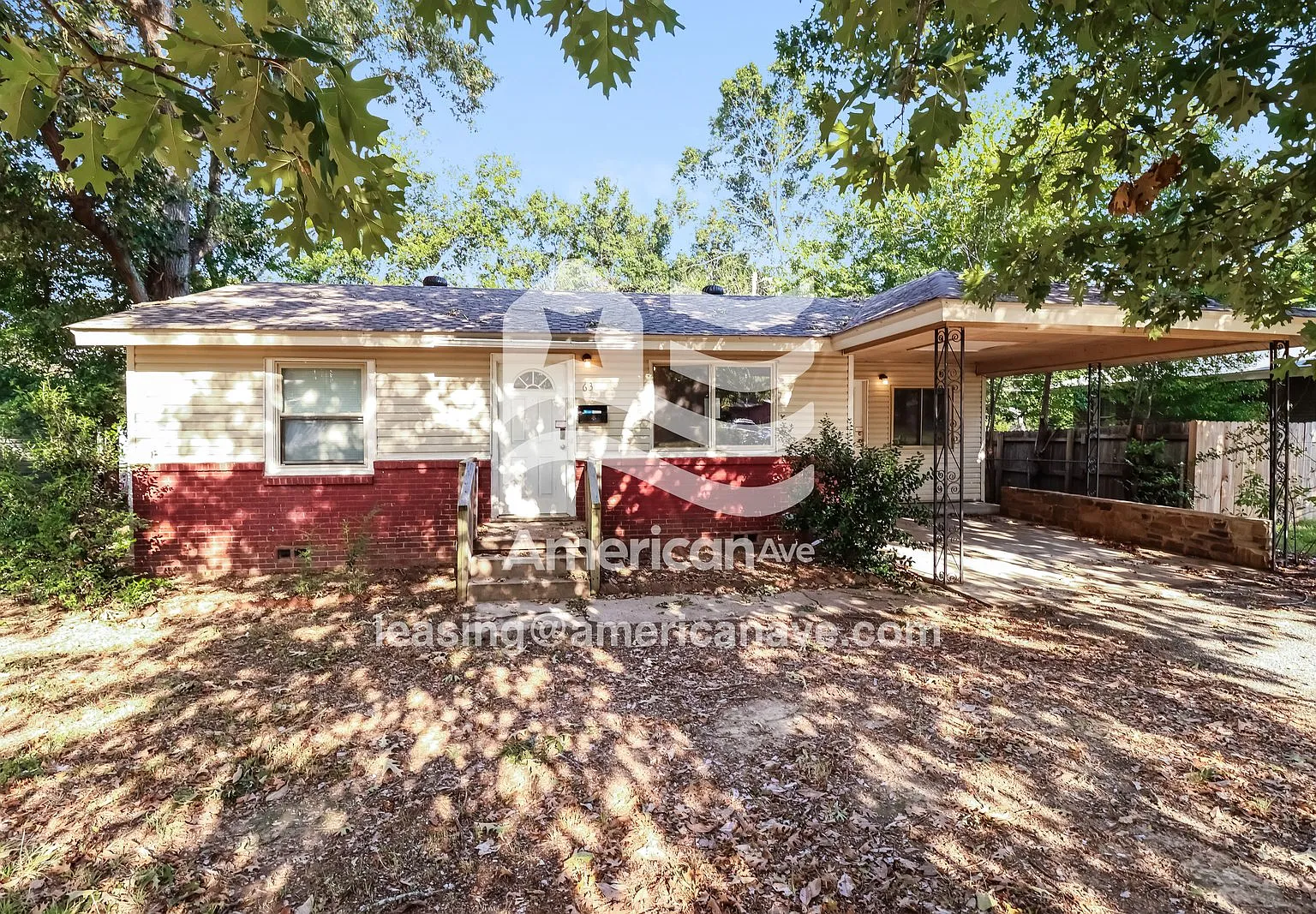 3 bed, 1.0 bath, 925 sqft, $897 — Photo 1
