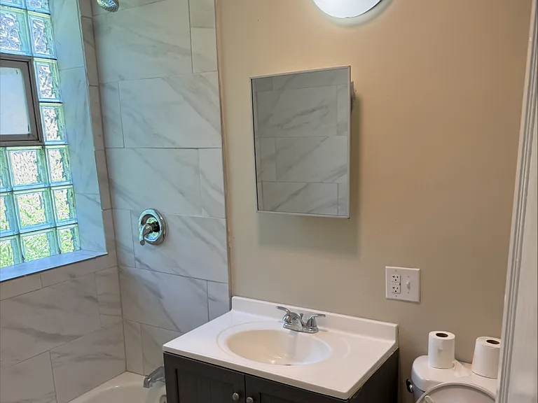 2159 S Millard Ave #1F — Photo 5