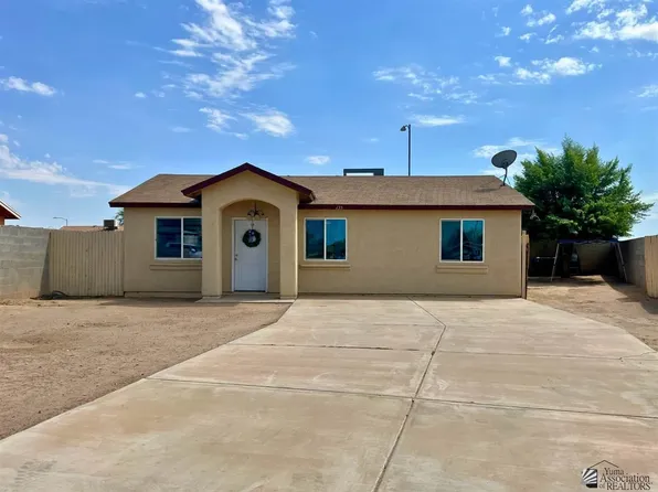 135 E Los Montes St, San Luis, AZ 85349