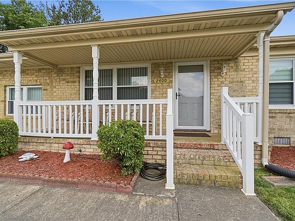 4th image of 2400 Portal Rd