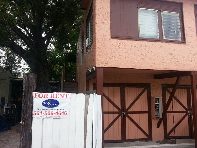2nd image of 411 Independence Rd #C