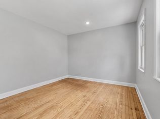 93 Hobart Ave, Bayonne, NJ 07002