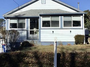 284 Plymouth Ave, Wareham, MA 02571
