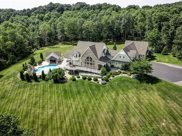 493 Hulsetown Road, Campbell Hall, NY 10916