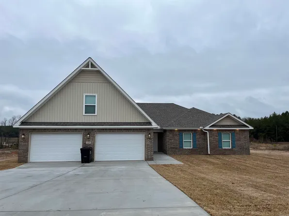 11209 Mars Hl, Bauxite, AR 72011