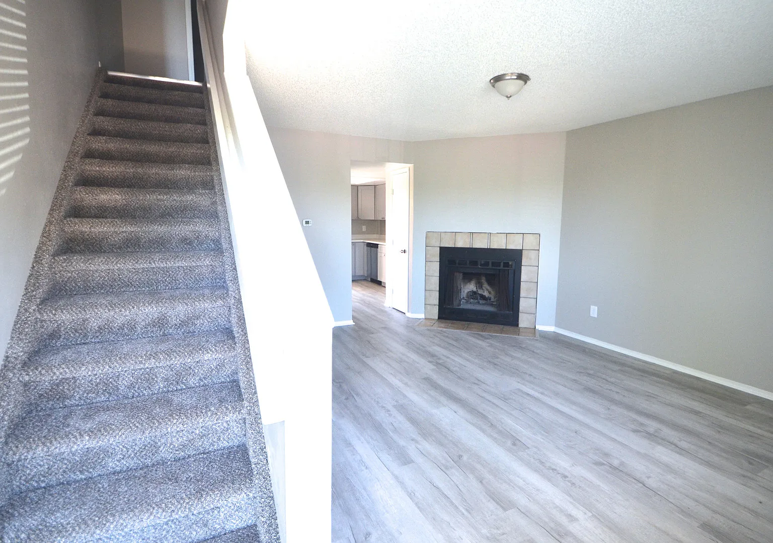 Highline Village Townhomes — Photo 3