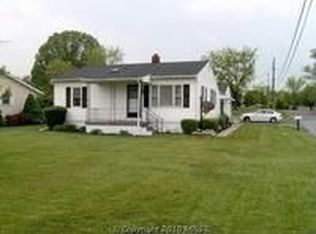 27 Surveyor Dr, Inwood, WV 25428