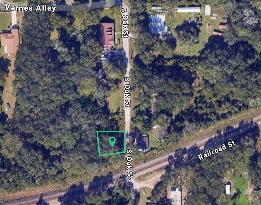 2nd image of S Oak St