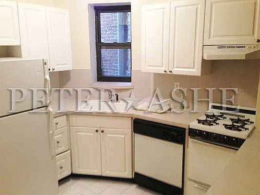 Rented by Peter Ashe | media 9
