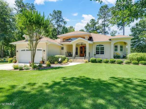 162 Cellars Way, Wallace, NC 28466