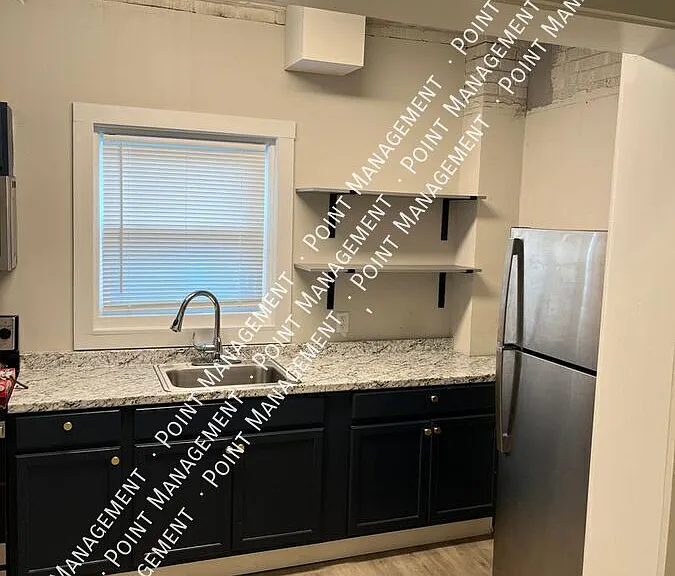 445 Riverland Rd SE #2 — Photo 2