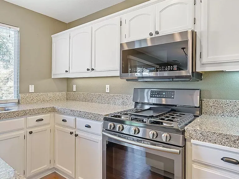 2293 Joseph Damon Dr — Photo 13