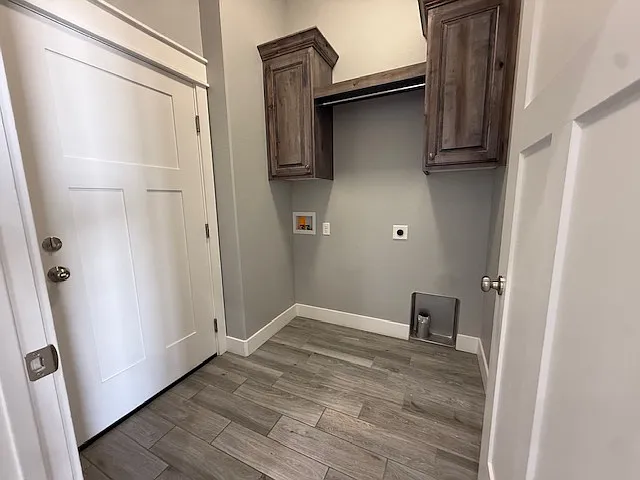 4989 Jake Ave — Photo 6