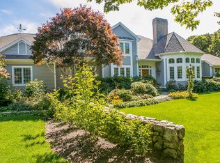37 Witchwood Ln, Edgartown, MA 02539