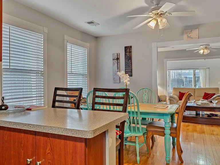 43 Hillcrest Ave #B — Photo 3